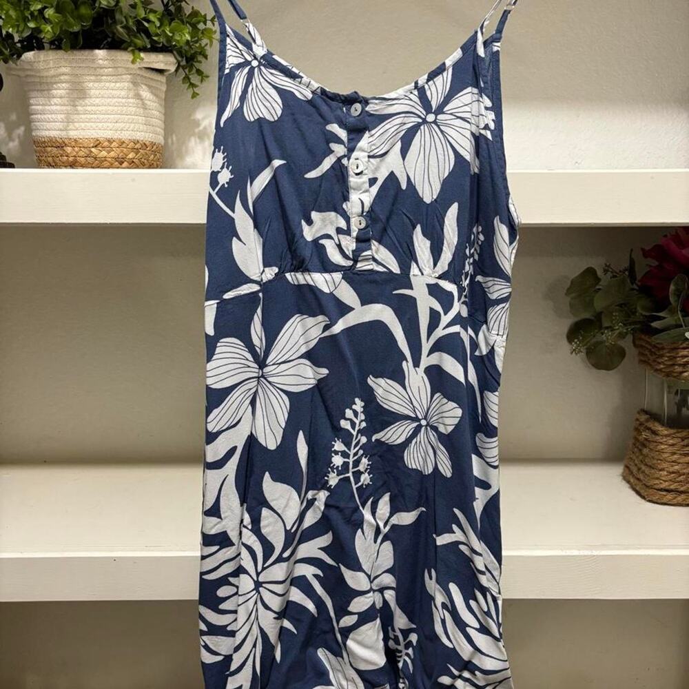 Kiwi punch white floral